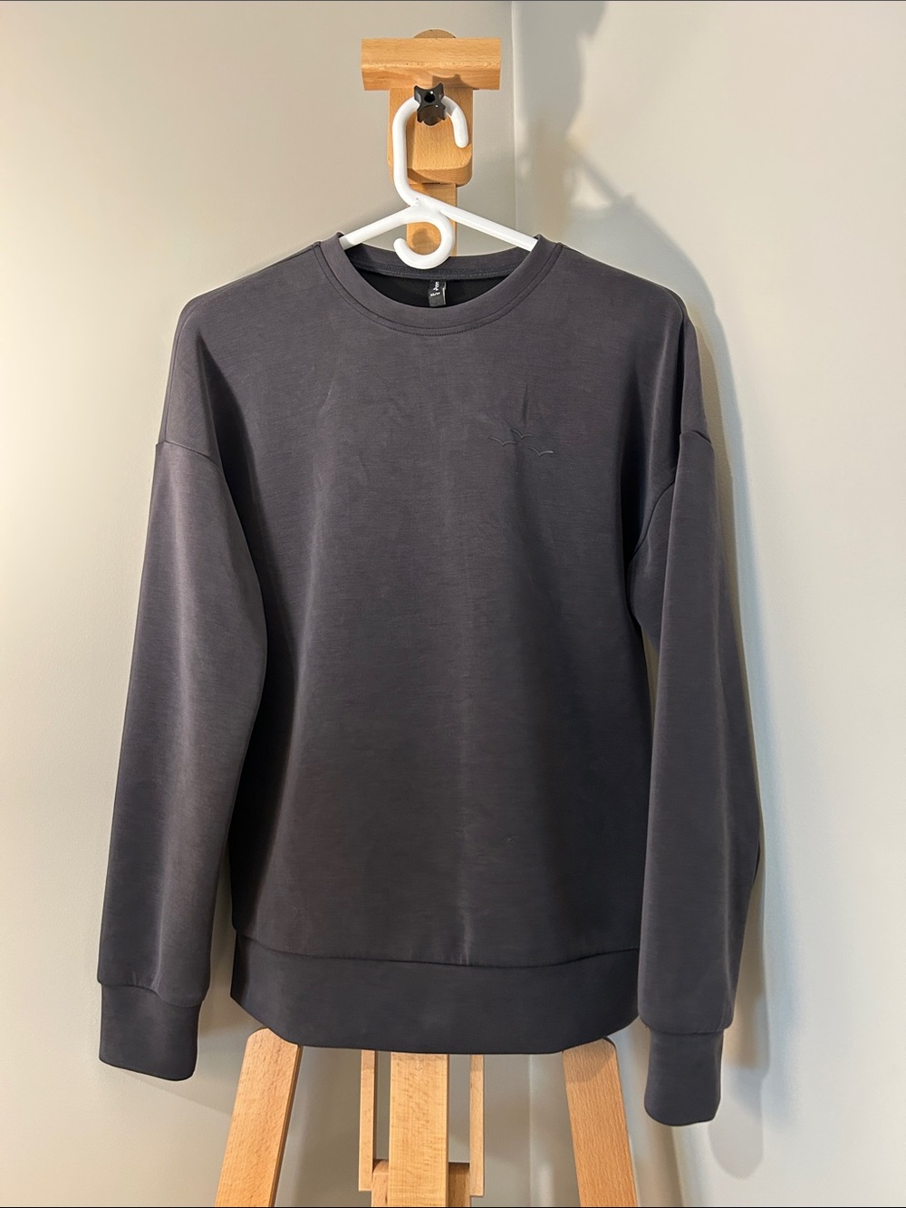 Lazypants | Women's Charcoal Grey Crewneck Sweater | XS